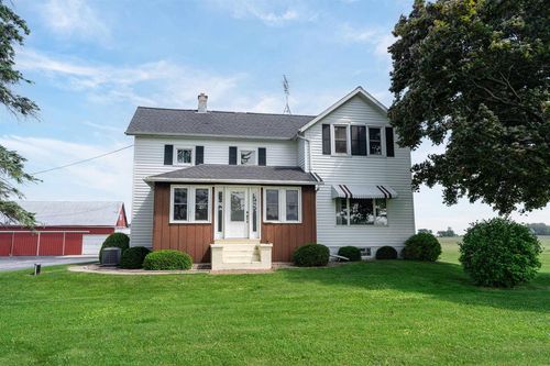 W3882 Faro Springs Road, Woodville, WI, 54129 | Card Image