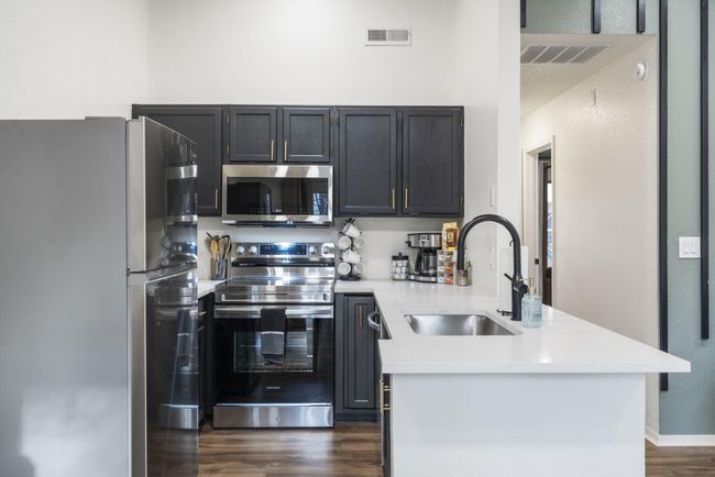 6-web-or-mls-HWJ08773 | Image 6