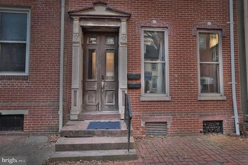119 Locust St, HARRISBURG, PA, 17101-1411 | Card Image