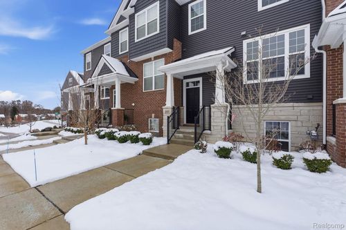 217 Sydney Ct, Plymouth, MI, 48170-4957 | Card Image