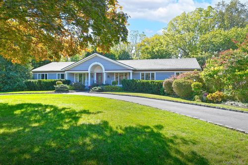 13 Green Knoll Ct, Northport, NY, 11768-1357 | Card Image