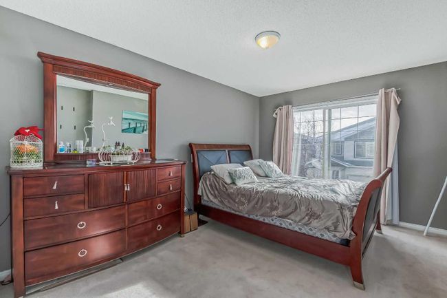109 Hidden Creek Rise Nw, Home with 3 bedrooms, 2 bathrooms and 2 parking in Calgary AB | Image 15