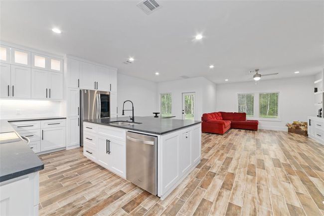 3014 Titus, House other with 4 bedrooms, 3 bathrooms and 3 parking in New Caney TX | Image 7