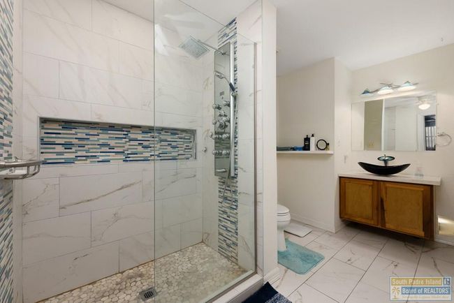 2029 W Michigan Ave., House other with 2 bedrooms, 2 bathrooms and 1 parking in Harlingen TX | Image 9
