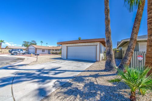 4929 W Townley Ave, Glendale, AZ, 85302-5029 | Card Image