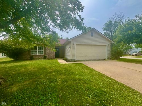 1157 Fielding Ln, Franklin, IN, 46131-7511 | Card Image