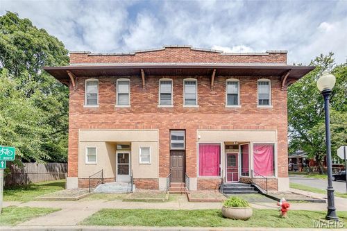 c-821 Niedringhaus Ave, Granite City, IL, 62040-3159 | Card Image