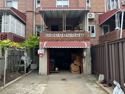 garage | Image 2