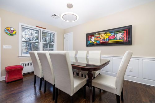 2 Columbine Ln, Norwalk, CT, 06851-1904 | Card Image