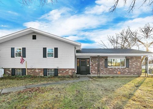 217 Greer Drive E, Newark, OH, 43055 | Card Image