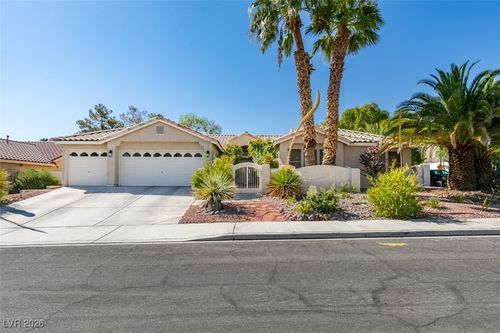 7813 Waterfalls Ave, Las Vegas, NV, 89128-6708 | Card Image