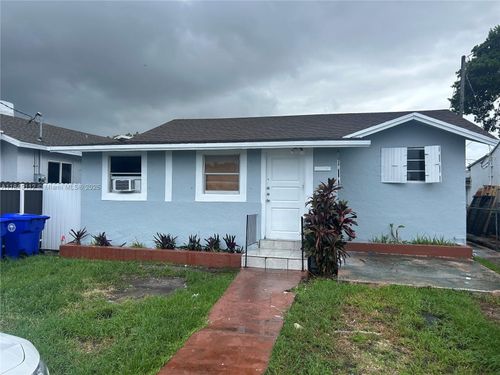 2708 Nw 22nd Ct, Miami, FL, 33142-8407 | Card Image