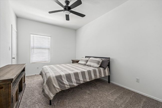 1725 Cobblecrest Ln, House other with 4 bedrooms, 3 bathrooms and 4 parking in Leander TX | Image 27