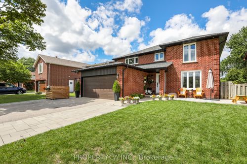 lower-891 Willowbank Trail, Mississauga, ON, L4W3T6 | Card Image