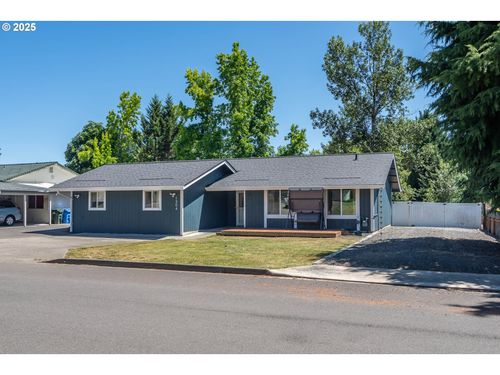 1304 E Fourth Ave, Sutherlin, OR, 97479-9631 | Card Image