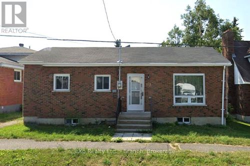 112 Mcdougall St, South Porcupine, ON, P0N1H0 | Card Image