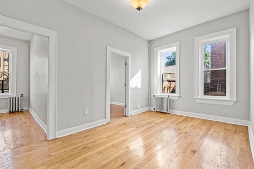 apt-1d-284 3rd St, Jersey City, NJ, 07302-2734 | Card Image