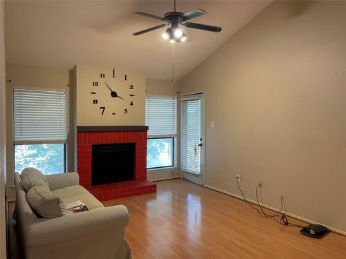apt-210-7950 N Stadium Dr, Houston, TX, 77030-4421 | Card Image