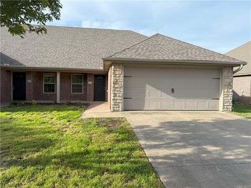 2-3509 Sw Deerfield Blvd, Bentonville, AR, 72713-7037 | Card Image