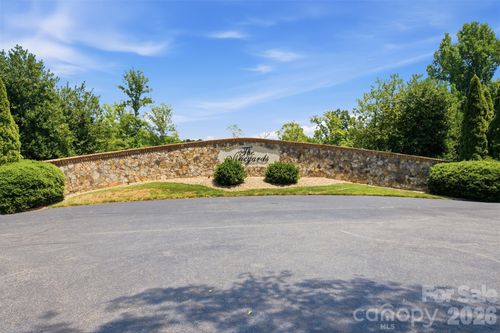 4-4232 Sigmon Cove Ln, Terrell, NC, 28682-9802 | Card Image