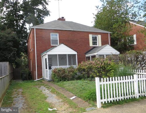 310 S Veitch St, ARLINGTON, VA, 22204-2117 | Card Image