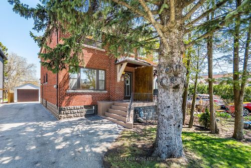19 19th St, Etobicoke, ON, M8V3L4 | Card Image