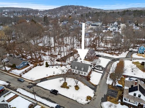 35 Huntington Ave, Amesbury, MA, 01913 | Card Image