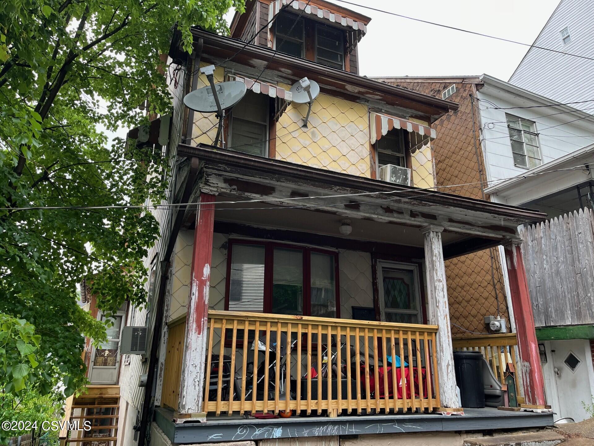 Oneida St, Shamokin, PA 17872