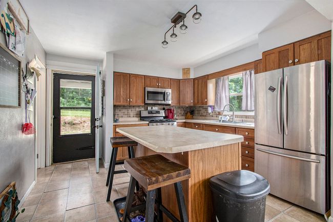 23431 Shurte St, House other with 3 bedrooms, 2 bathrooms and null parking in Cassopolis MI | Image 11