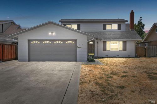 239 Begonia Blvd, Fairfield, CA, 94533-1501 | Card Image