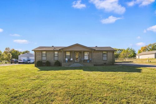 70 Byars Ln, Castalian Springs, TN, 37031-6500 | Card Image