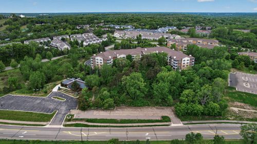 15080 Buck Hill Rd, Burnsville, MN, 55306 | Card Image