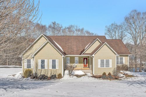 353 Deerpath Dr, Hardy, VA, 24101-2907 | Card Image