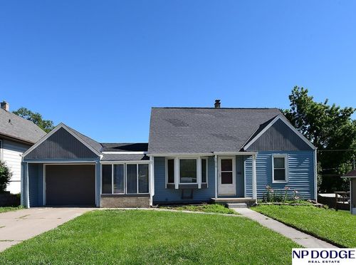 7066 Binney Street, Omaha, NE, 68104 | Card Image