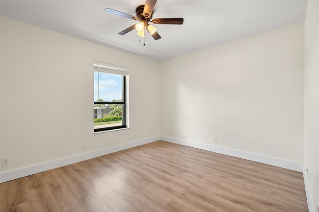1700 Nw 4 Th Ave, Townhouse with 2 bedrooms, 3 bathrooms and null parking in Boca Raton FL | Image 11