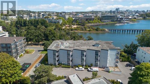 236-2930 Washington Ave, Victoria, BC, V9A1P5 | Card Image