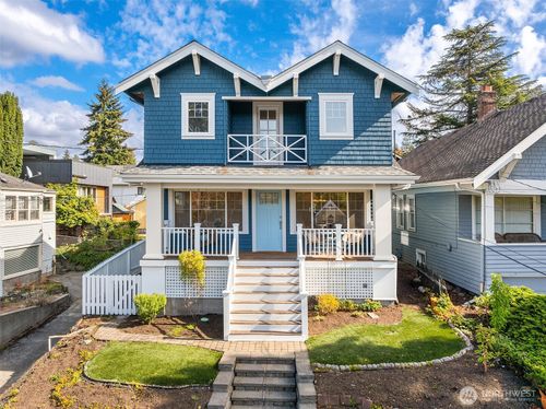 5108 Woodlawn Ave N, Seattle, WA, 98103-6152 | Card Image