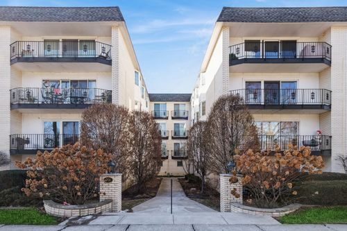 apt-3a-701 Ridge Rd, Wilmette, IL, 60091-2465 | Card Image