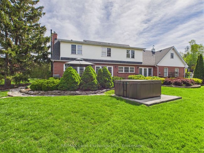 4 Eastwood Cres, House other with 3 bedrooms, 3 bathrooms and 4 parking in Tiverton ON | Image 30