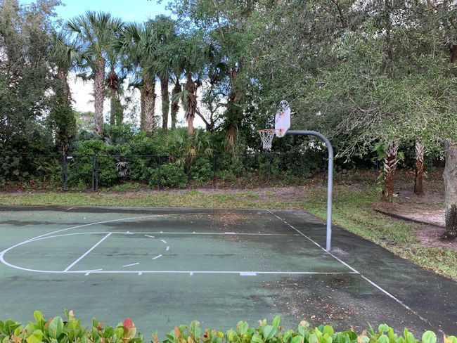 138 Sw Walking Path, Townhouse with 3 bedrooms, 3 bathrooms and null parking in Stuart FL | Image 26