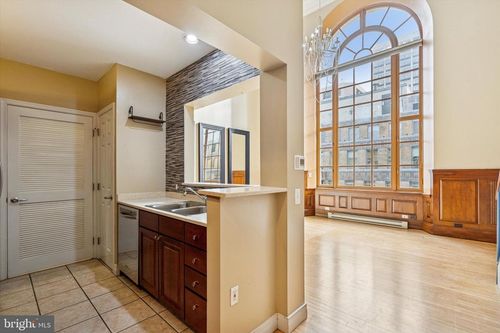 apt-2008-1600 Arch St, PHILADELPHIA, PA, 19103-2014 | Card Image