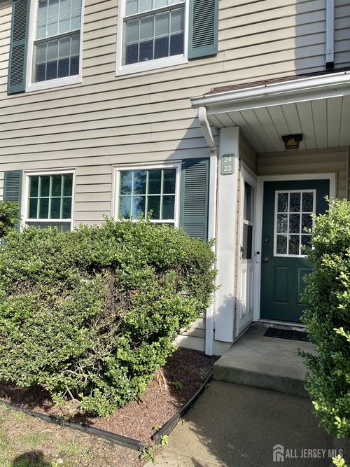23d-23 Hanover Sq, Middlesex, NJ, 08846-2286 | Card Image