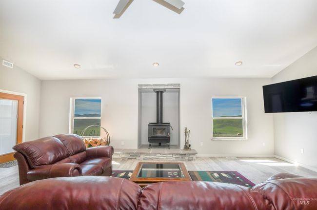 1190 Devils Elbow Rd, House other with 3 bedrooms, 2 bathrooms and 2 parking in Weiser ID | Image 12
