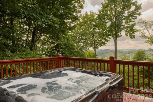 3182 El Miner Dr, Mars Hill, NC, 28754-5720 | Card Image