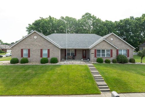 5560 Walther Dr, Fairfield, OH, 45014-3949 | Card Image