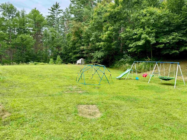 179 High St, House other with 3 bedrooms, 2 bathrooms and null parking in Plainfield NH | Image 17