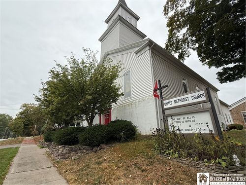 24 W Buffalo St, Churchville, NY, 14428-8002 | Card Image