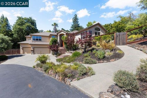 20 Monte Crest Ct, Walnut Creek, CA, 94595-2659 | Card Image