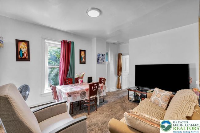 Unit B 2nd floor | Image 19