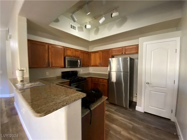 1062 - 8985 S Durango Dr, Condo with 2 bedrooms, 2 bathrooms and null parking in Las Vegas NV | Image 9
